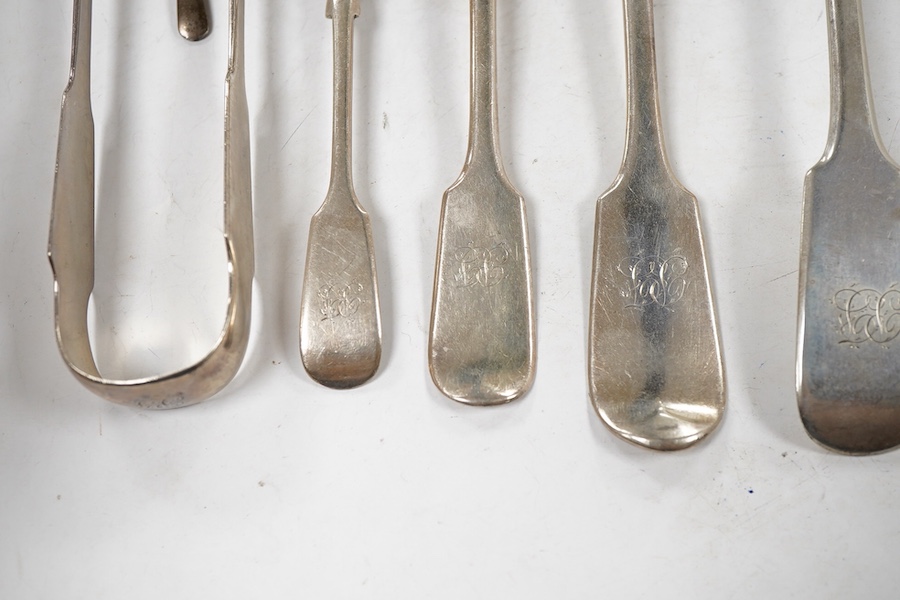 A harlequin part canteen of 19th century silver fiddle pattern flatware for six, comprising table spoons, table forks, dessert forks dessert spoons and teaspoons, various dates and makers but includes two sets, Wakely &